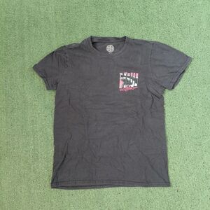 Maui Shark T Shirt Size Small